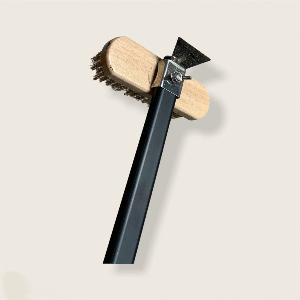 Omberg - Borste med skrapa 120cm
